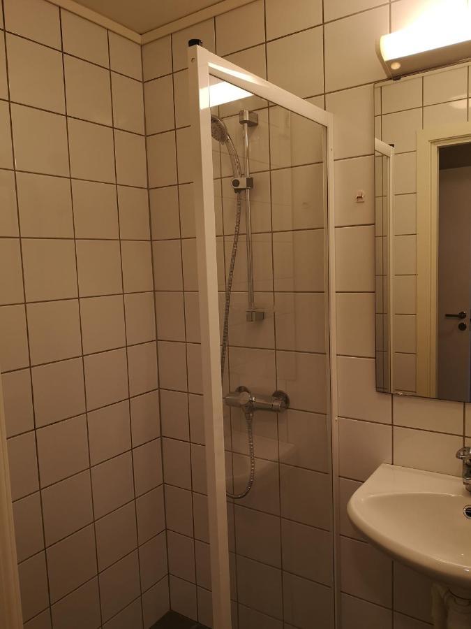 Kinsarvik Hostel ภายนอก รูปภาพ