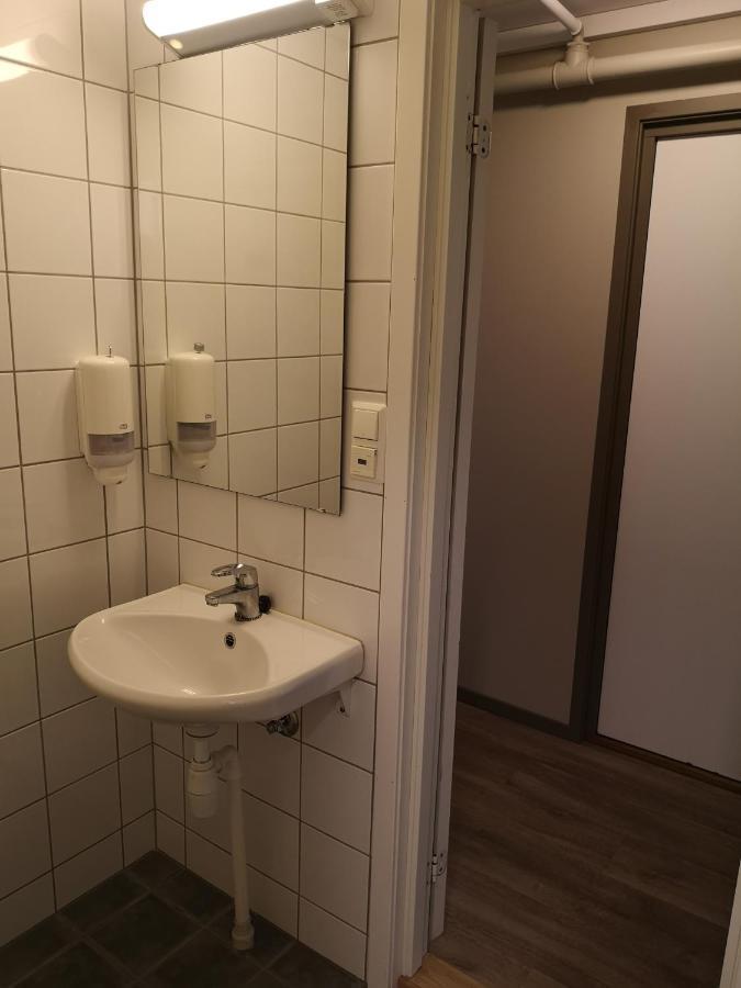 Kinsarvik Hostel ภายนอก รูปภาพ